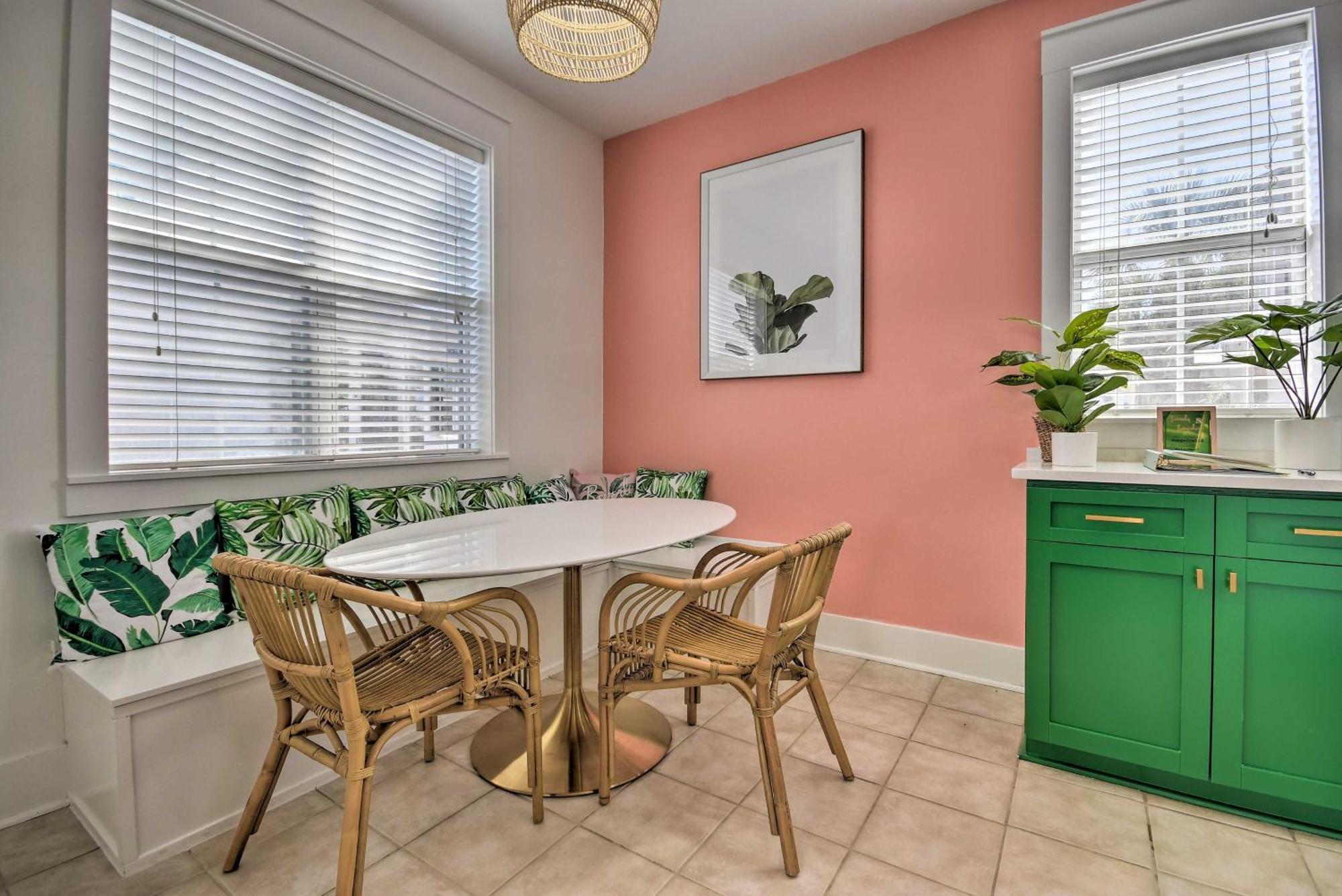Beverly Bungalow Easy Walk To Seagrove Beach Санта Роса Бийч Екстериор снимка